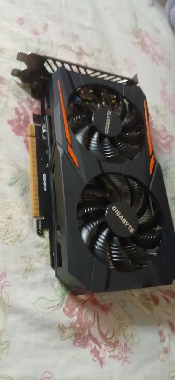 Placa de vídeo RTX 1050Ti