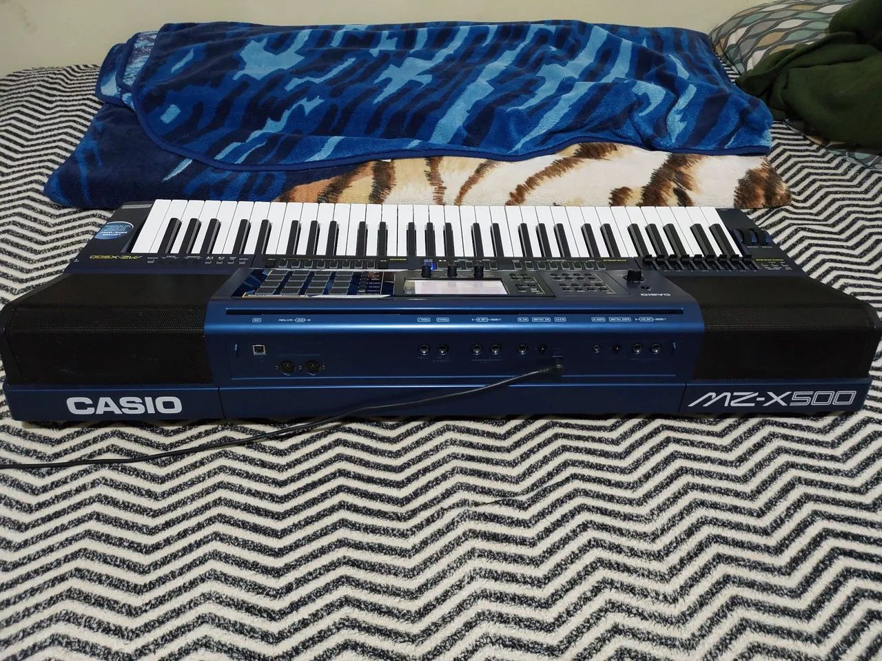 Teclado Casio MZ-X500 (aceito proposta)