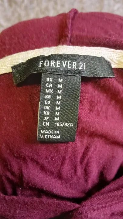 Kit com 2 camisetas masculinas de marca original - Foto 3