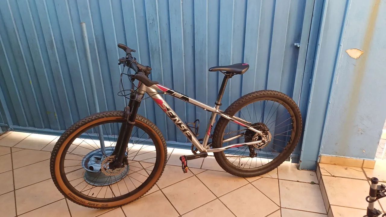 Bicicleta Sense Fun Evo com upgrade.  Tamanho 15