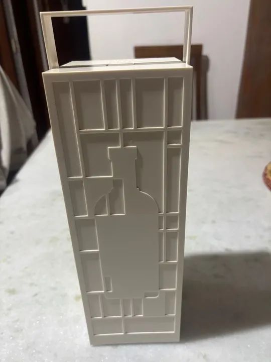 Vodka Absolut com caixa original raridade 