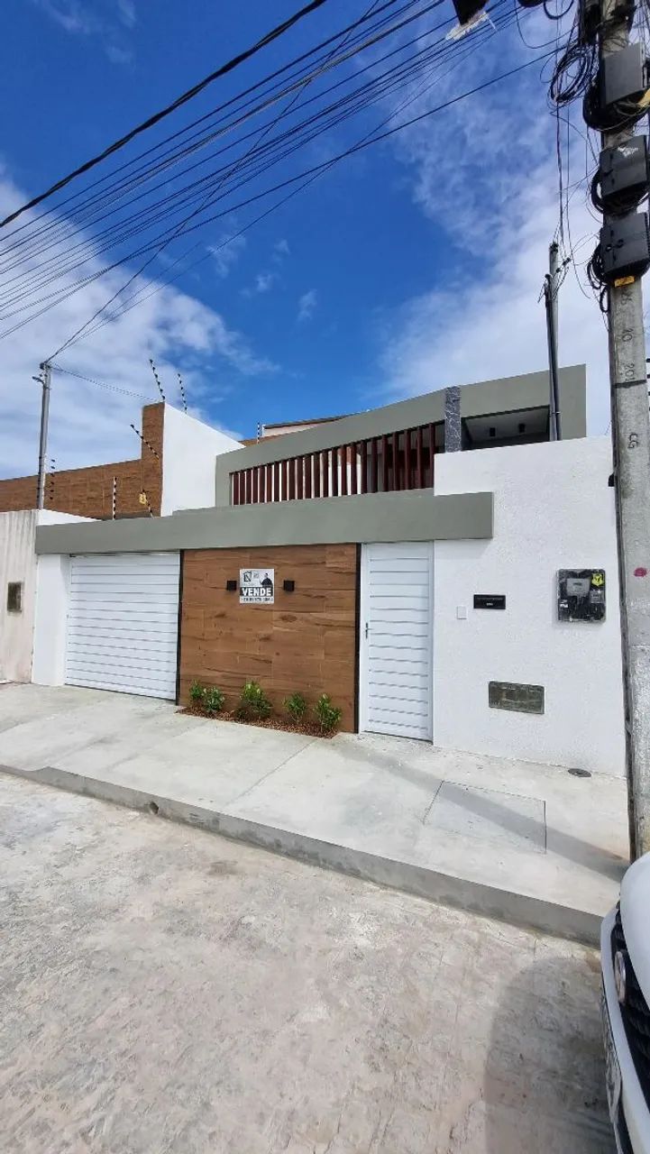 Belíssima Casa na Barra dos Coqueiros. 