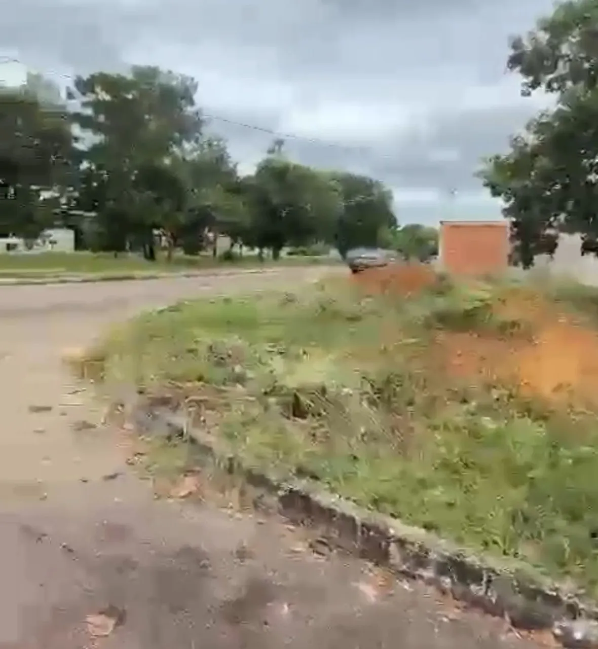 509 sul , Arso 54 , Lote ESQUINA, frente p norte, murado em L, 404mt, registrado