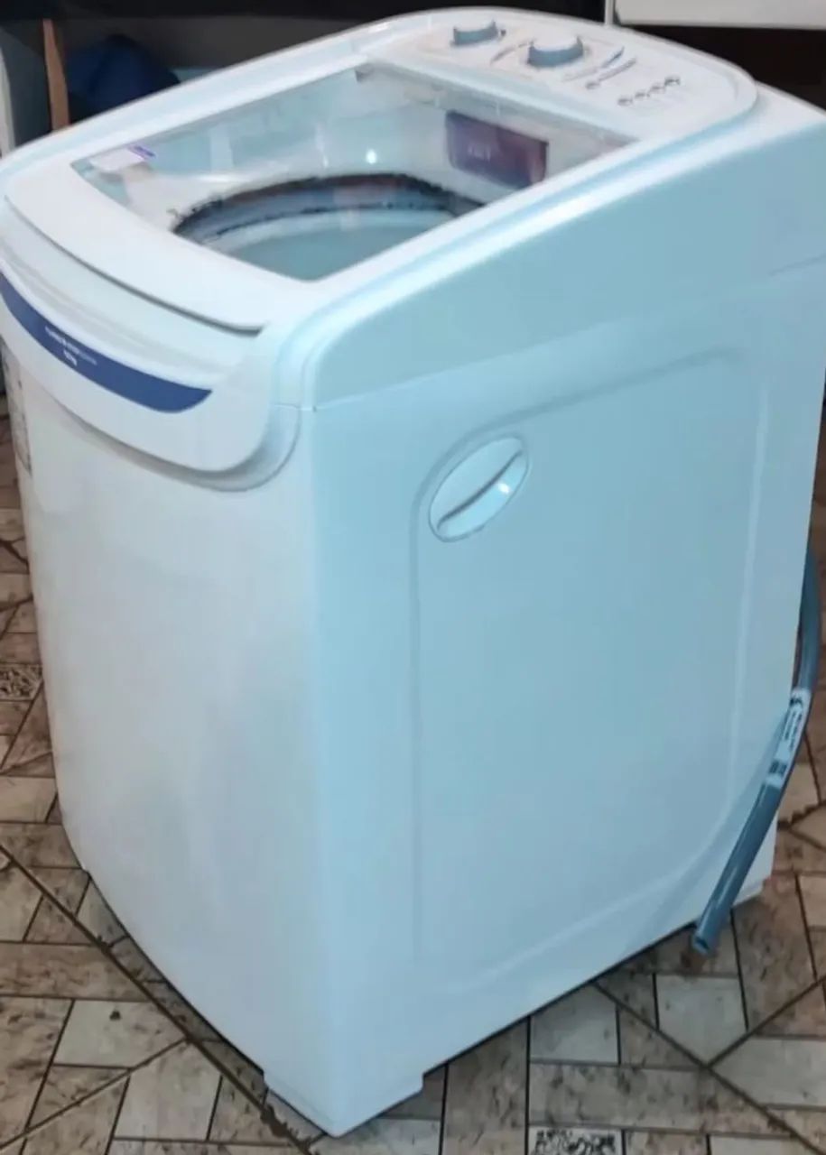 Máquina de lavar roupa Eletrolux 13 kg turbo agitação  - Foto 3