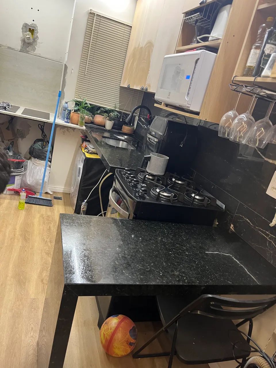 Pia e mesa de granito completa  - Foto 6