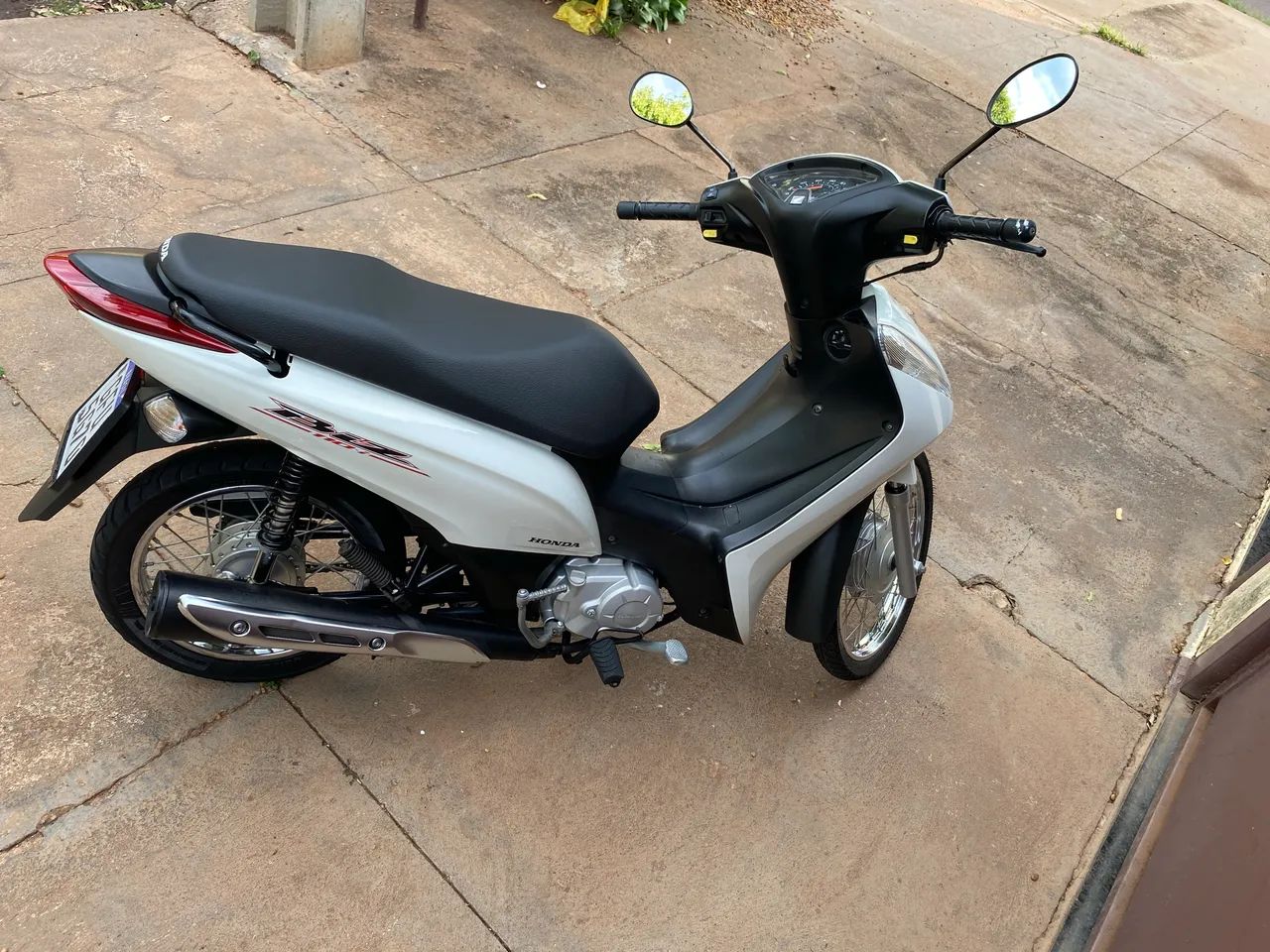 Vende-se biz 2017 110 cilindradas - Foto 4