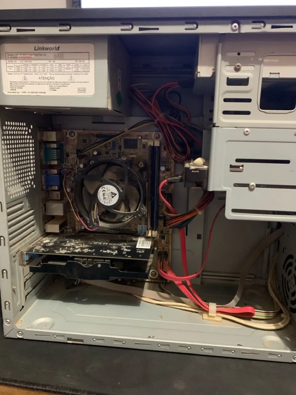 PC Básico | Intel i3 | 8GB RAM | 1TB HD | GT 730 2GB | Brinde: Mouse + Caixa de Som ?