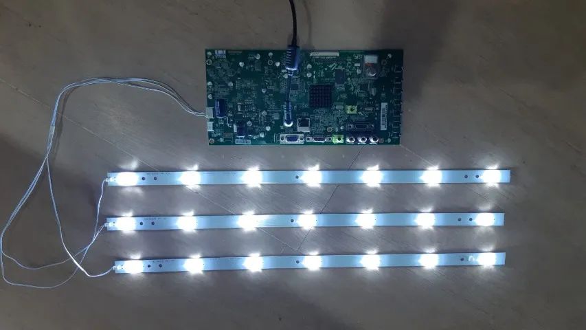 Placa Central e Barras de Led da TV CCE 29pol LT29G