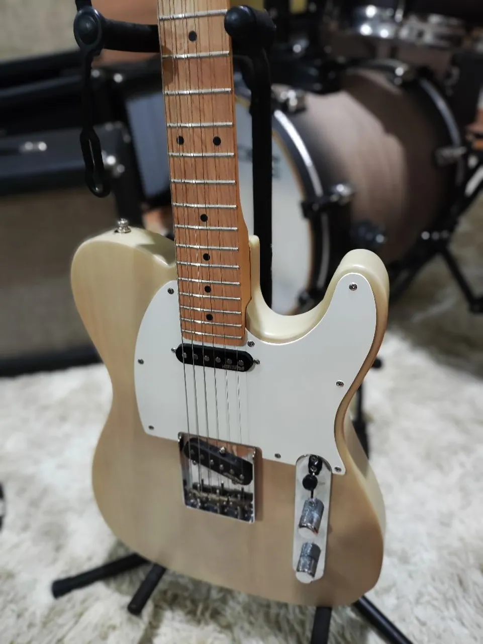 Guitarra Telecaster vintage v58 Jerry donahue impecável