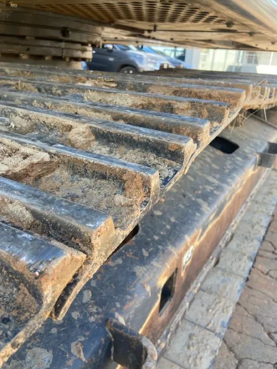 Escavadeira New Holland E215C evo - Foto 6