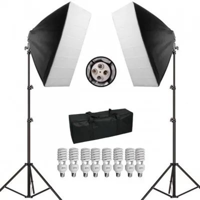 Kit Iluminação PKSB01 220v (2 Softbox+2 Tripés+8 Lâmpadas+2 Sup Soq Quádruplo+1 Bolsa)