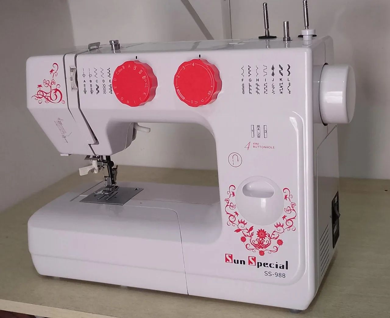 Máquina Costura Doméstica SS-988 220v Mecânica Branca - Sun Special - Foto 2