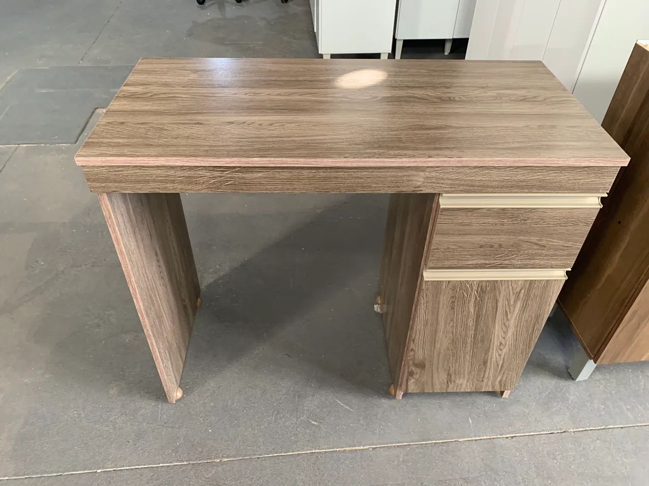 ESCRIVANINHA MESA BANCADA NOVO - ENTREGAMOS MONTADO - Foto 3