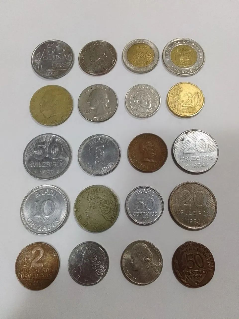 Moedas Antigas Sortidas. - Foto 4