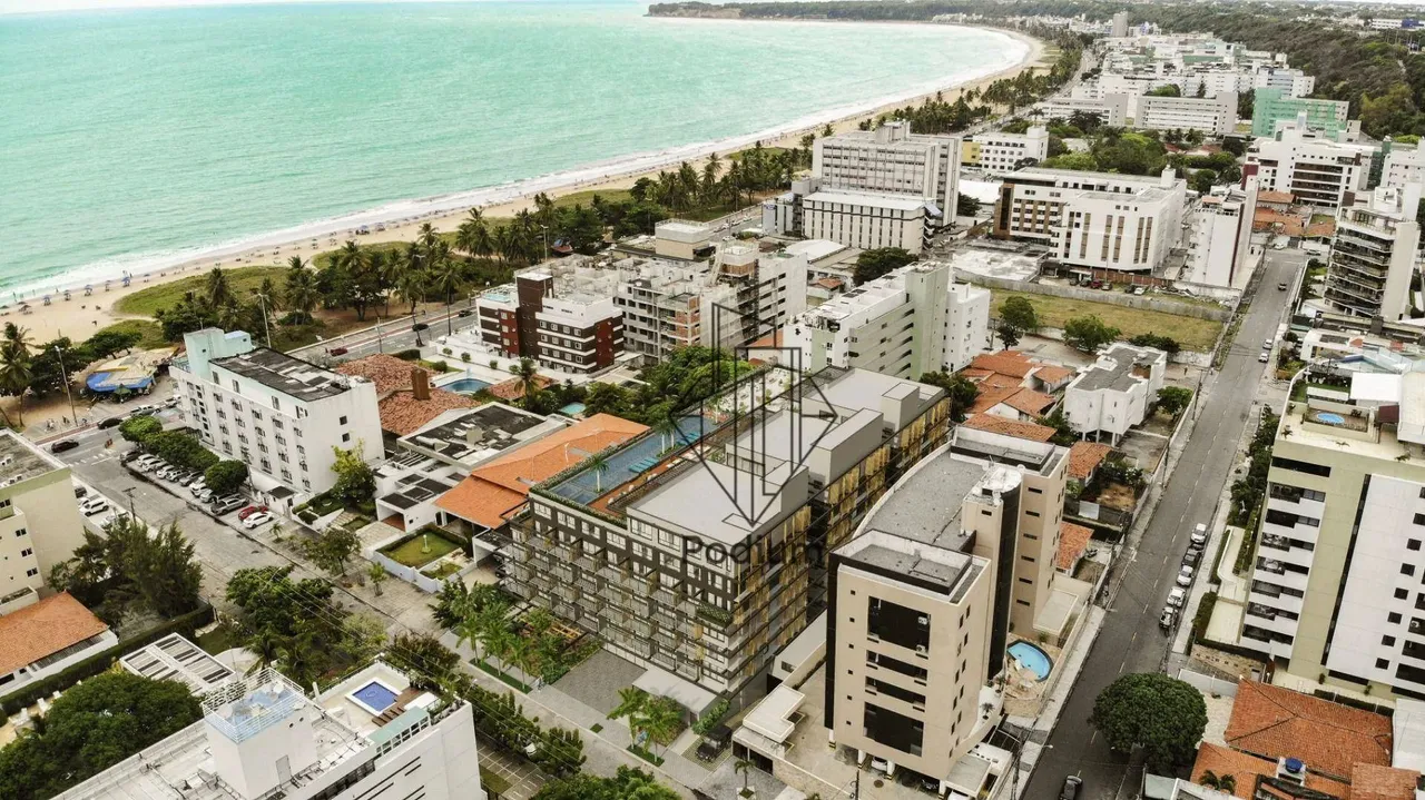 Flats térreo mobiliado com área privativa a 100m da praia do Cabo Branco - FL0487