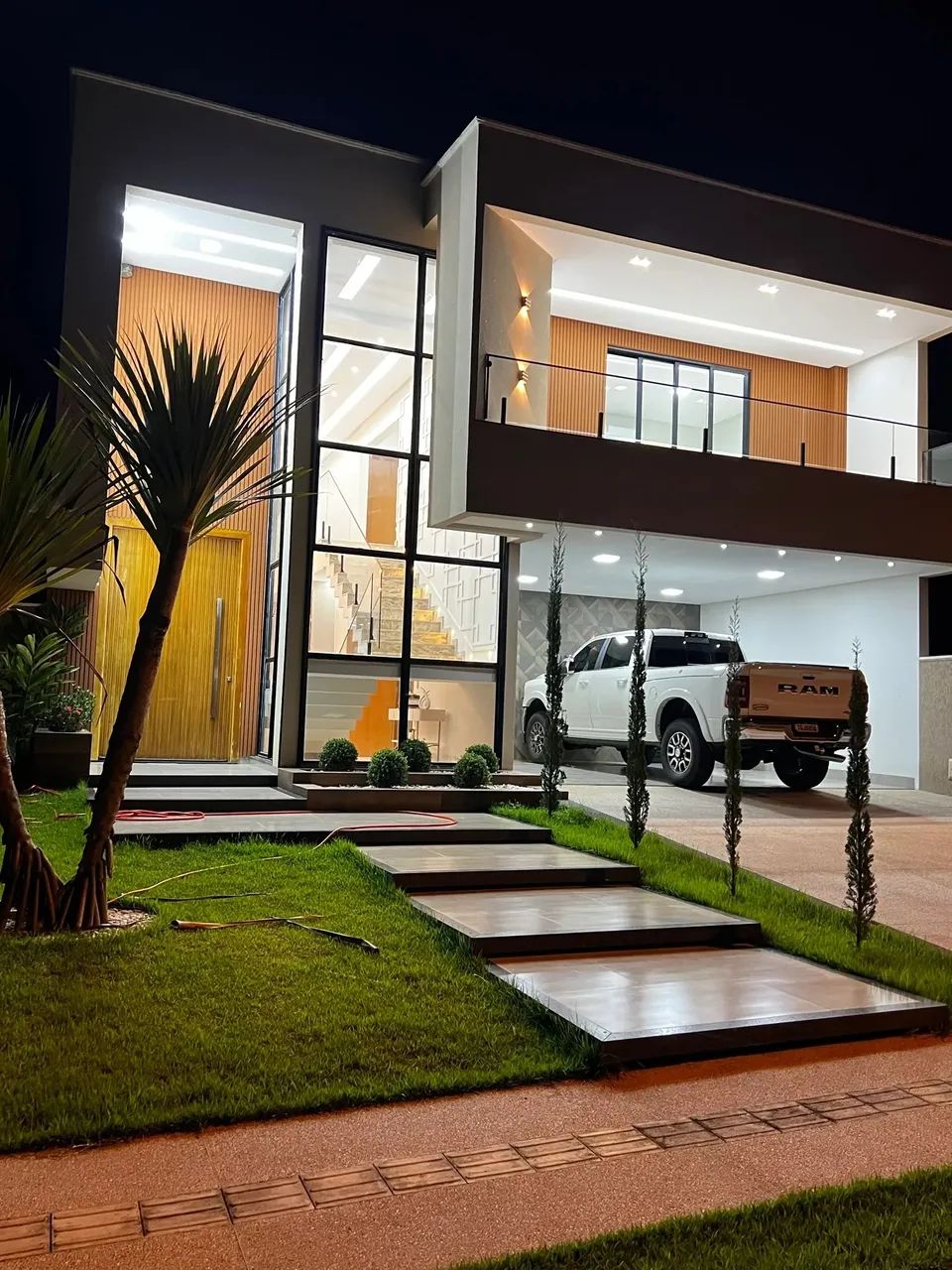 Triplex MOBILIADO Condomínio Copacabana - Foto 3