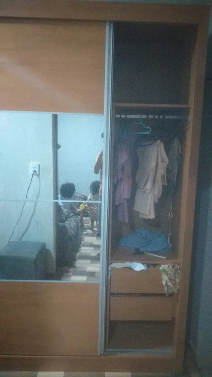 Guarda Roupa