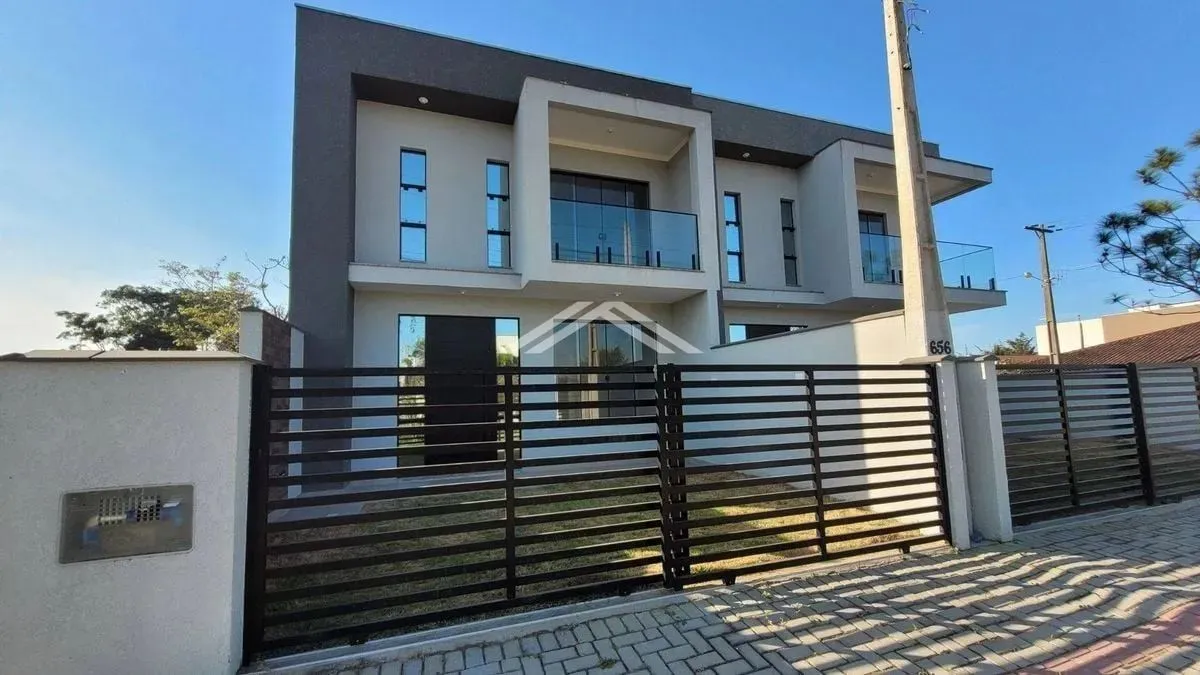 Sobrado com 3 dormitórios à venda, 108 m² por R$ 550.000,00 - Volta Ao Mundo I - Itapoá/SC