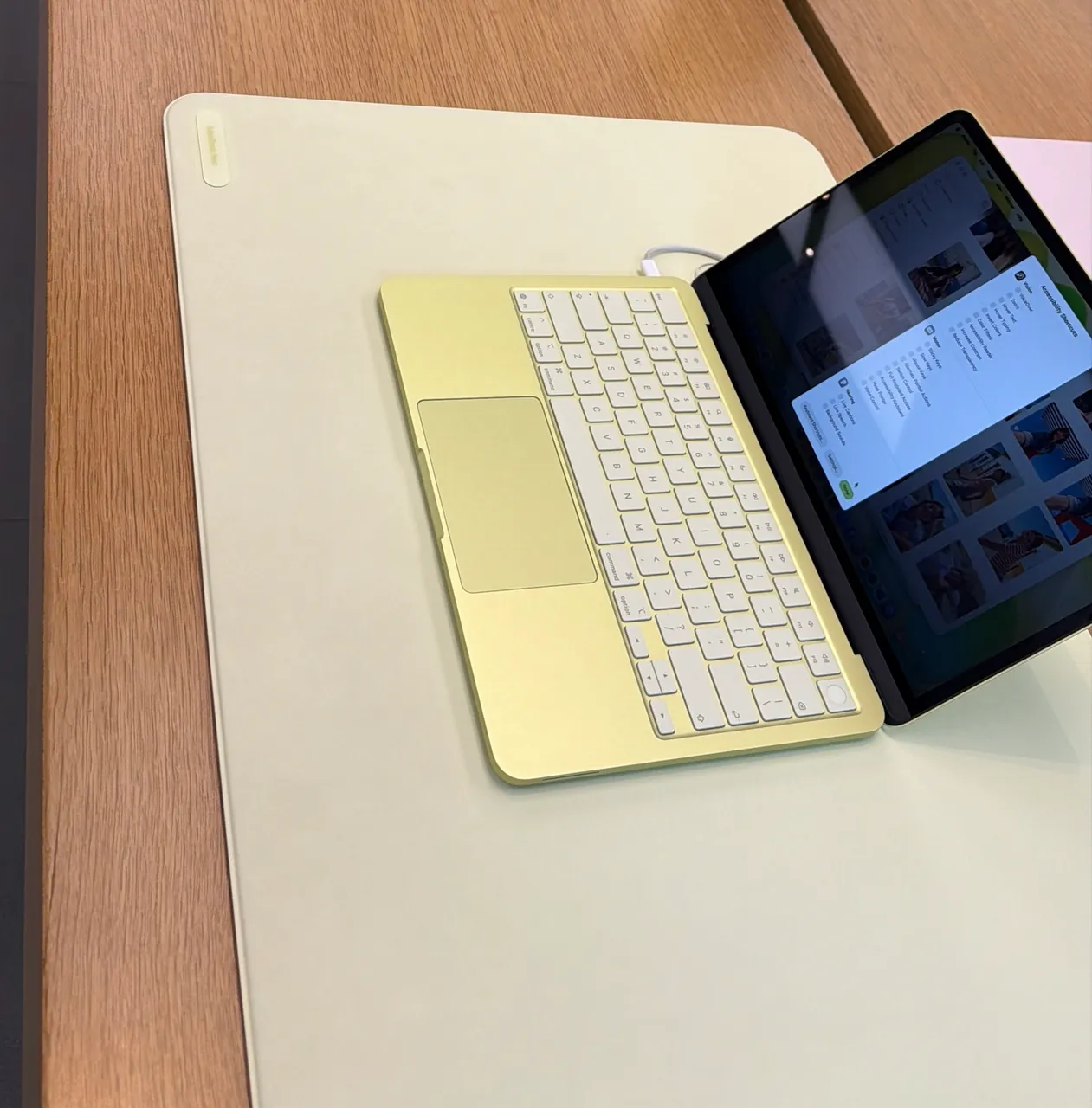 Macbook neo 8gb / 512gb touch id novo lacrado LOJA FÍSICA 1 ano de
