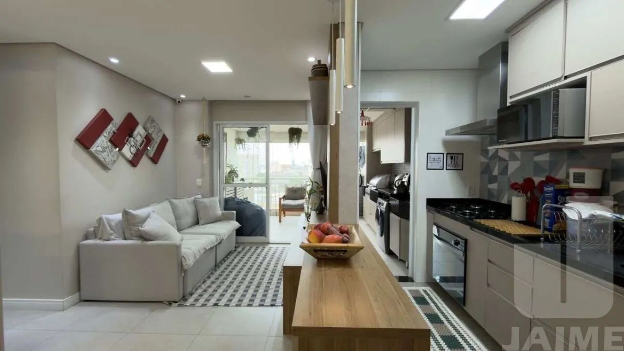 Apartamento reformado com 3 dormitórios, varanda e lazer completo
