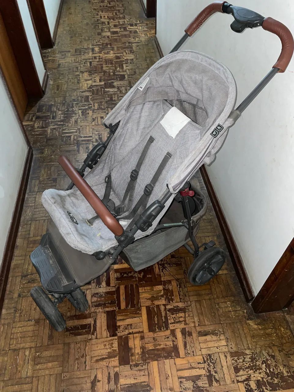 Carrinho de Bebê importado dos EUA pouco usado