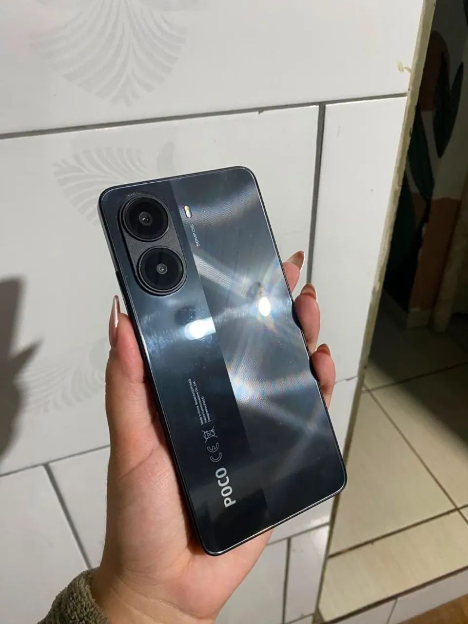 Poco X7 pro sem detalhes de uso - Foto 2