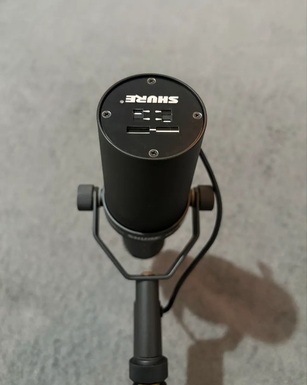 Microfone Shure SM7B - Foto 3