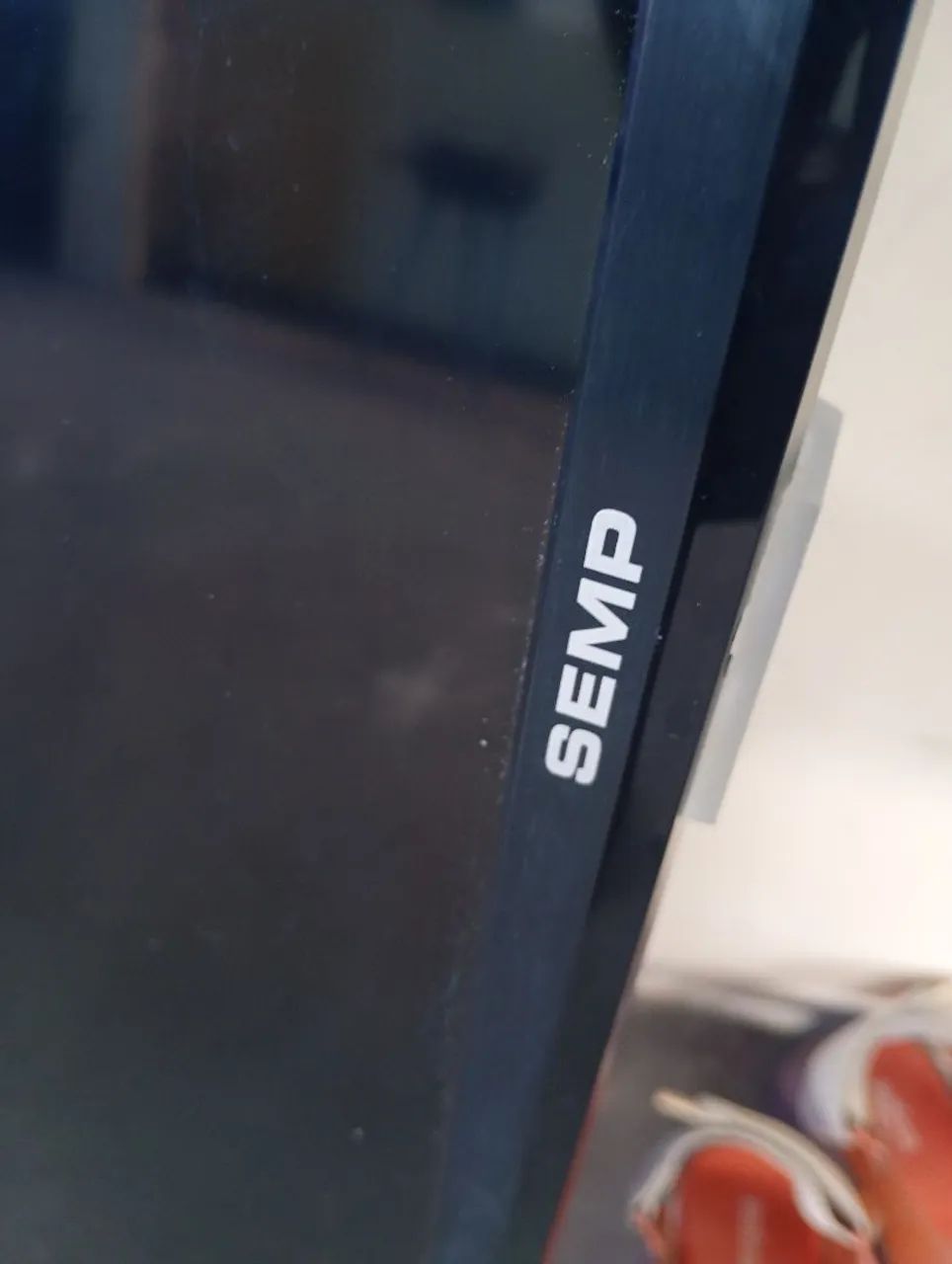 Tv Semp TCL 43 polegadas ROKU sem imagem  - Foto 2