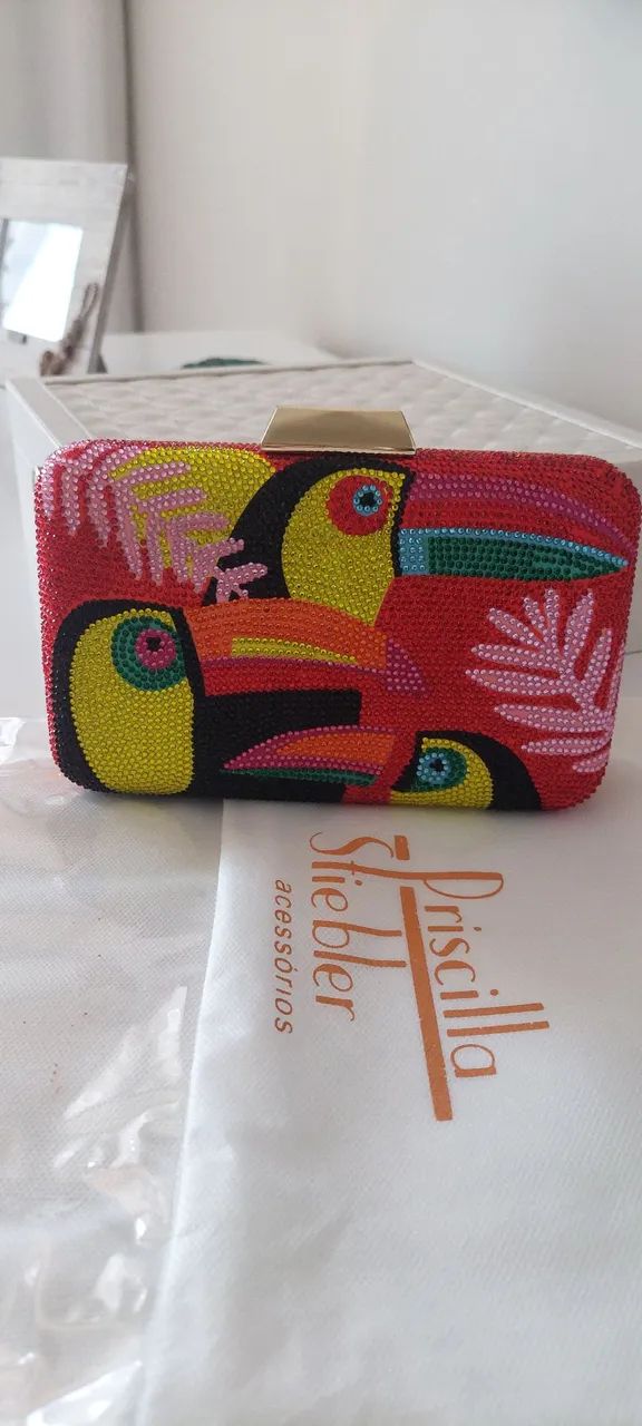 Clutch Priscilla Stiebler Nova