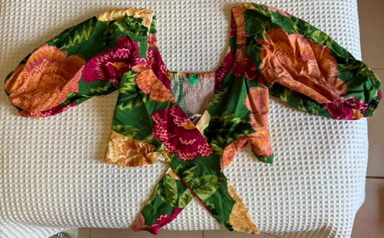 Cropped FARM Floral Original Tam. PP - Nunca Usado