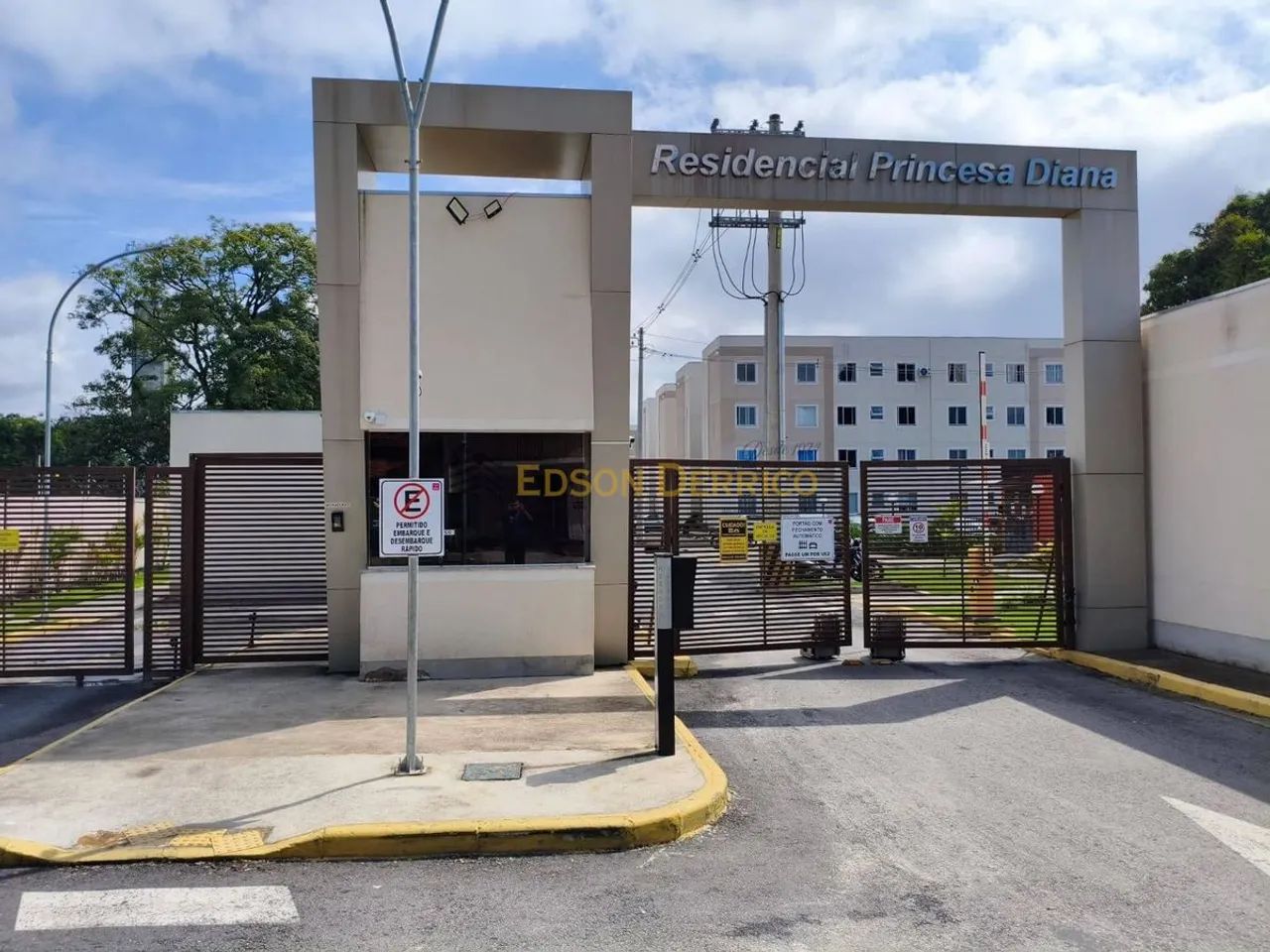 Apartamento com 2 quartos, Santana - Pindamonhangaba - Foto 2