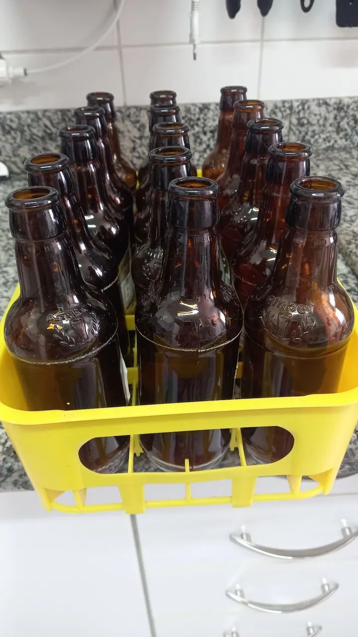 Caixa com vasilhames  - Foto 2