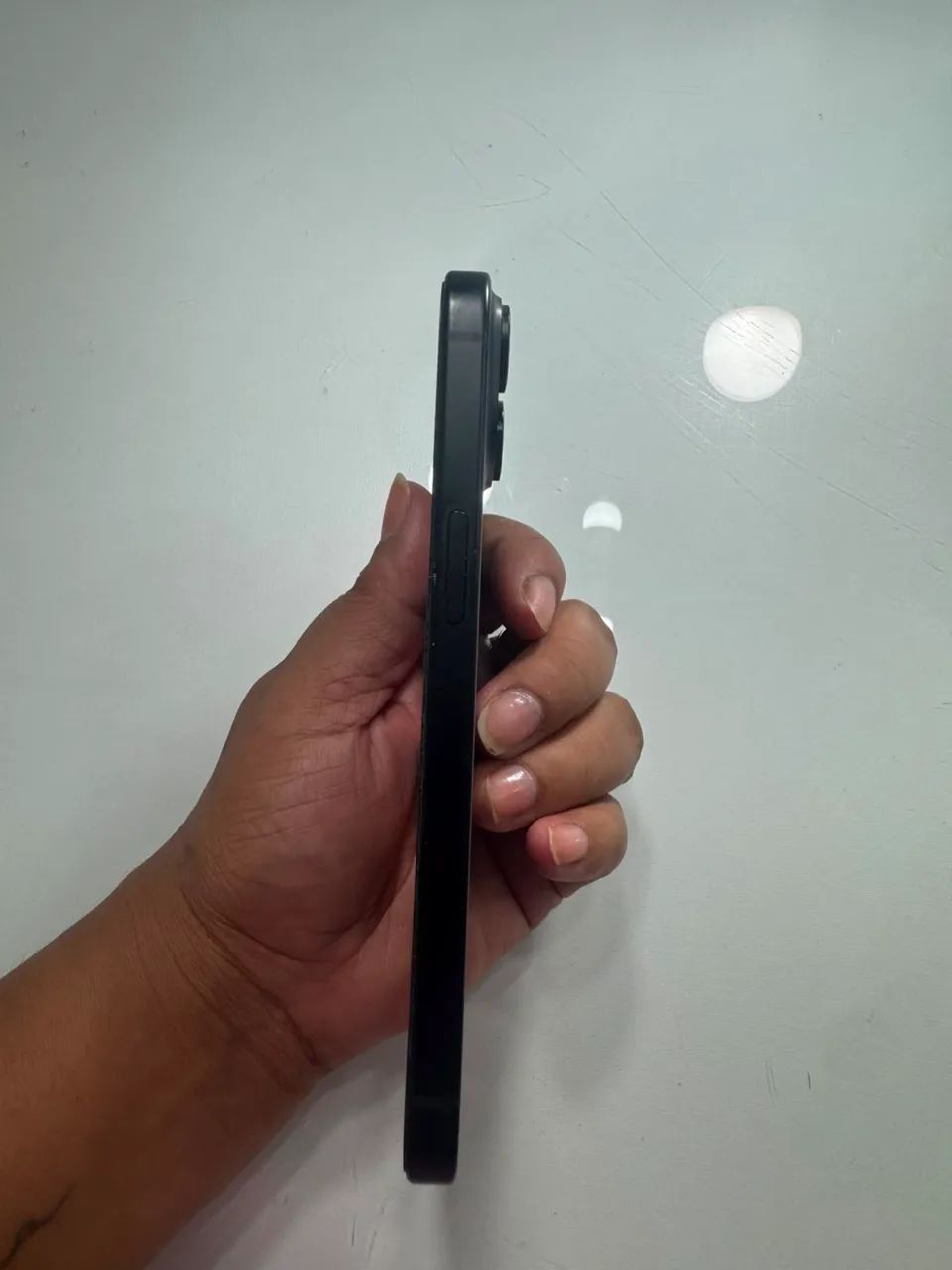iPhone 15 normal  - Foto 4