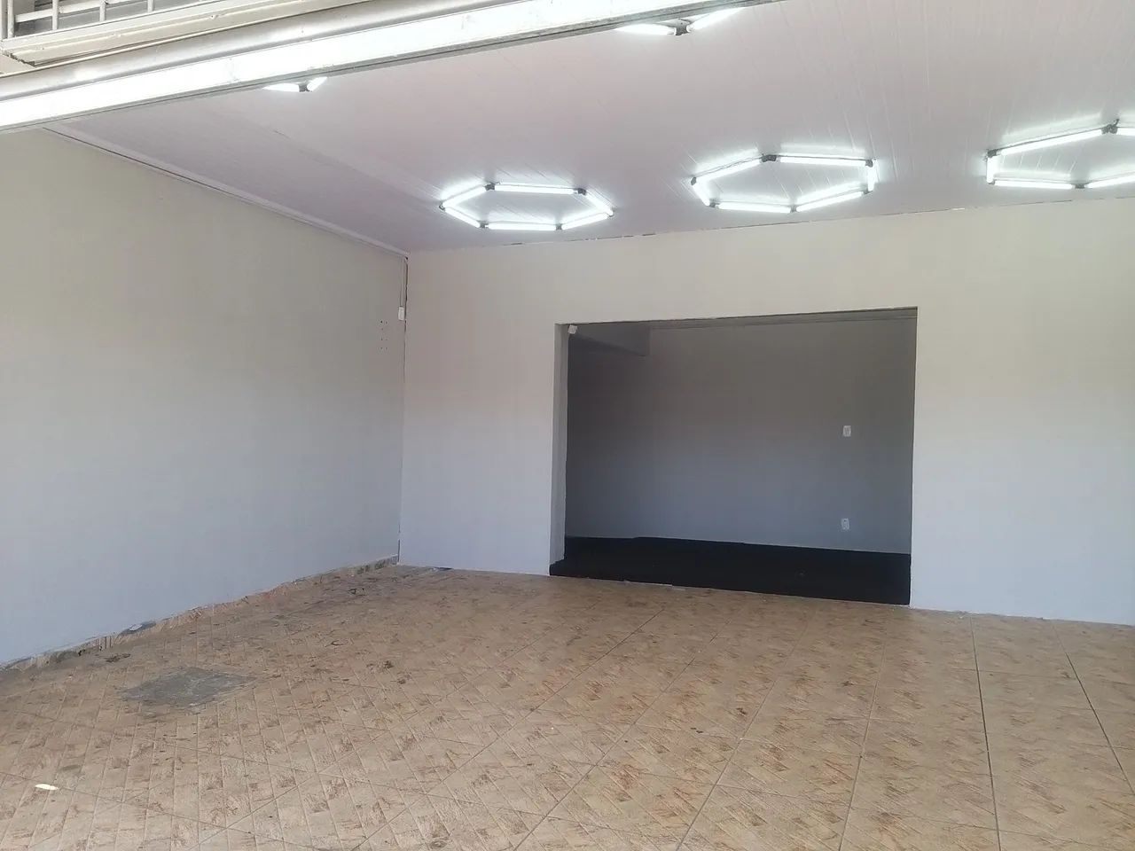 ALUGO EXCELENTE LOJA CIDADE OCIDENTAL AVENIDA COMERCIAL SQ 15 - Foto 2