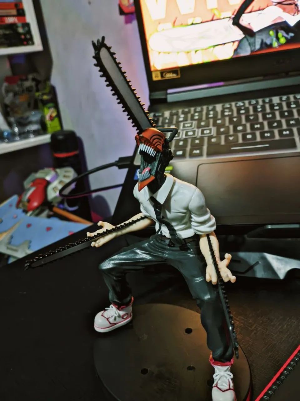 Action Figure Chainsaw Man 18cm  - Foto 2