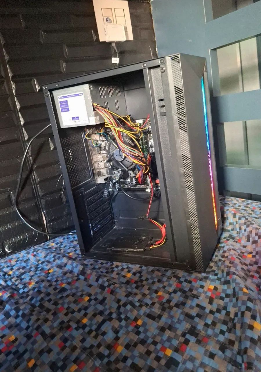 PC GAMER DE ENTRADA - Foto 3