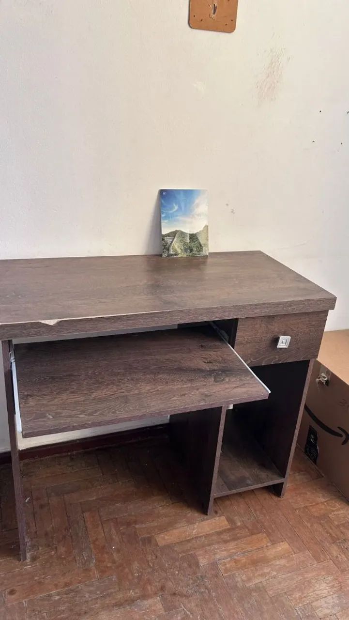 Cômoda para estudo