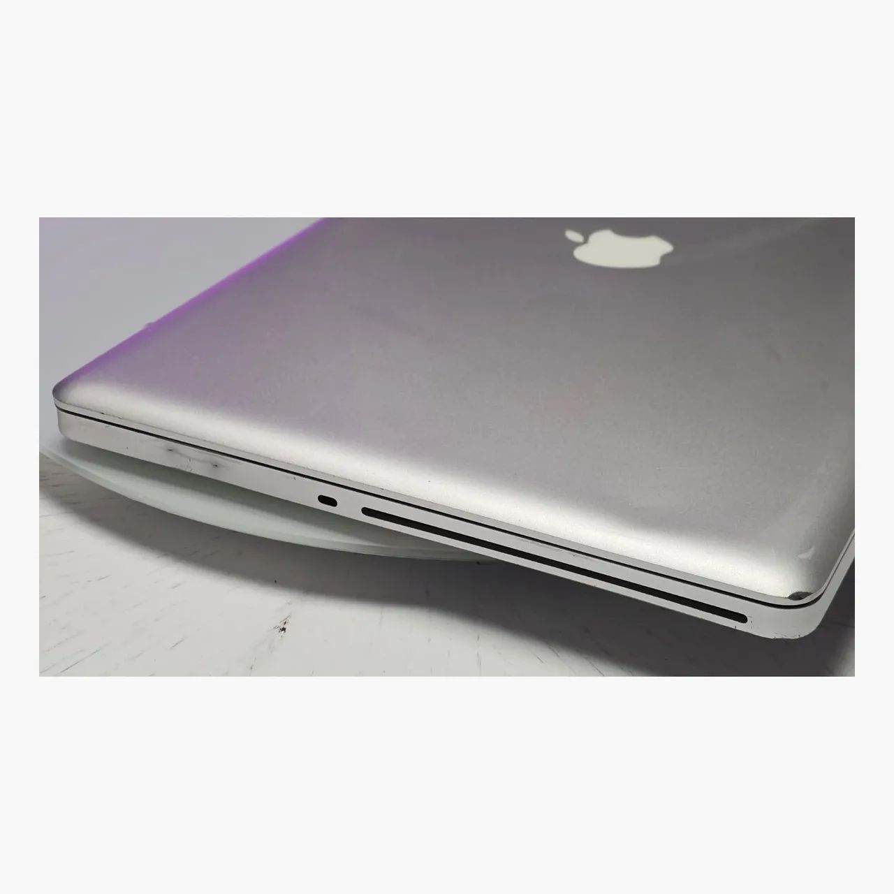 Apple MacBook Pro 17? A1297 Mid 2010 | Core i7 2.8 GHz | 8 GB | 1