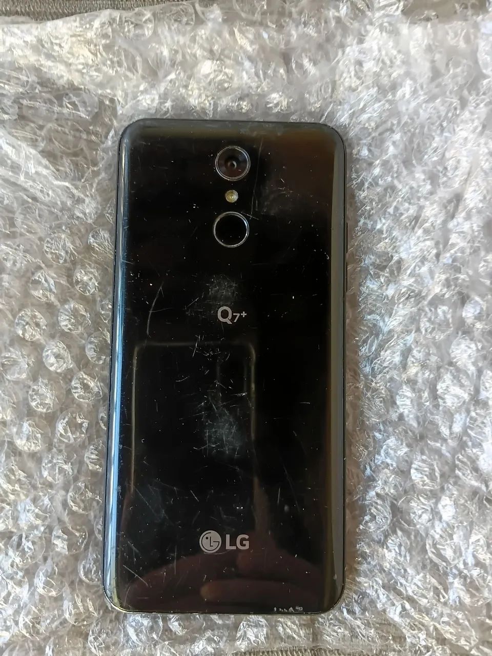 Smartphone LG Q7+ 64GB - Foto 3