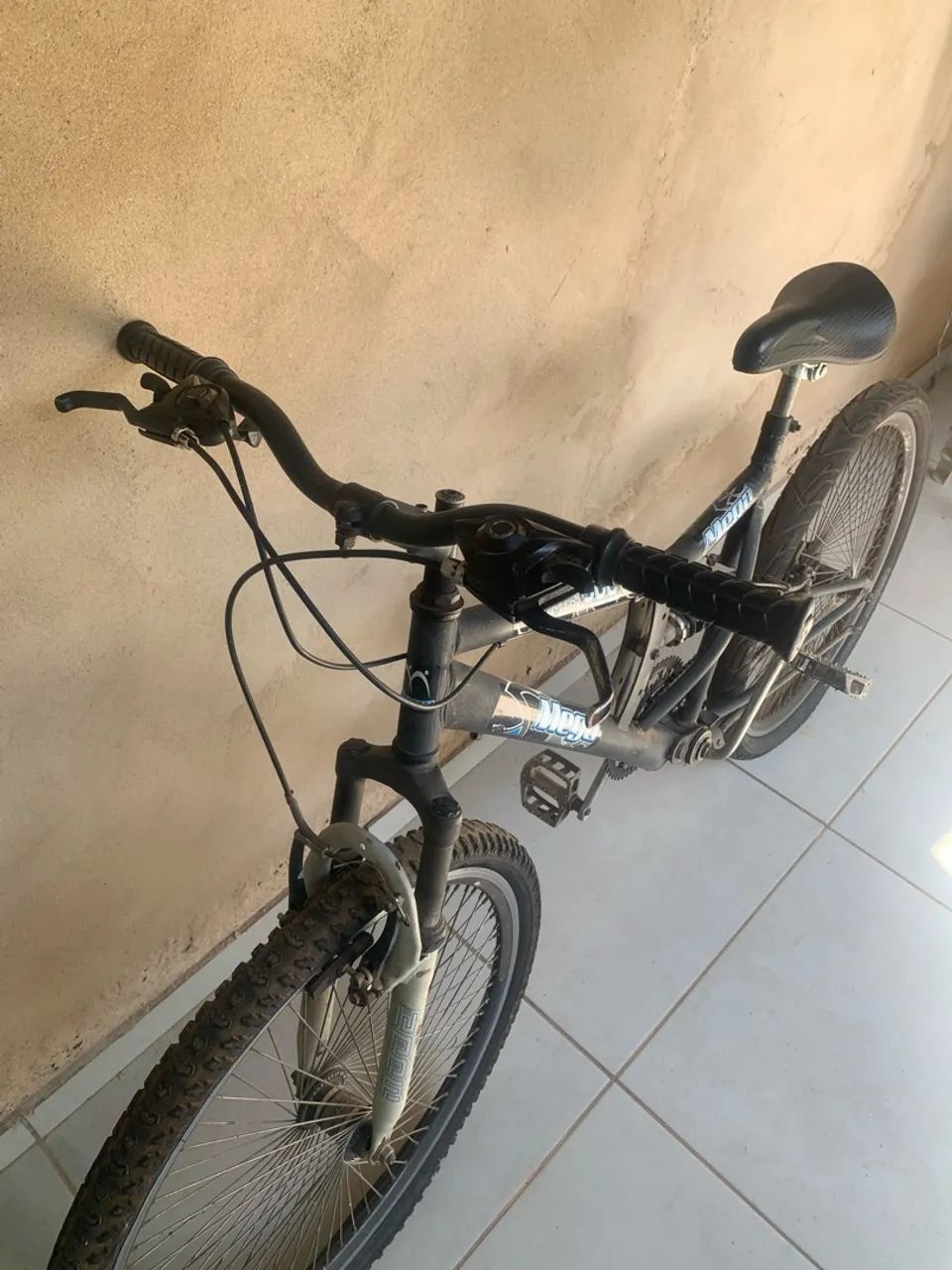 Vendo bicicleta com marcha  - Foto 3