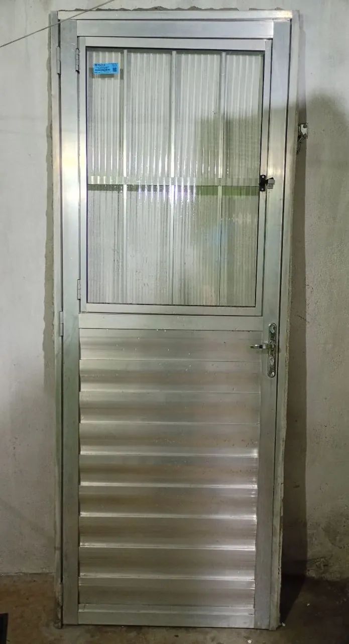 Porta de alumínio 