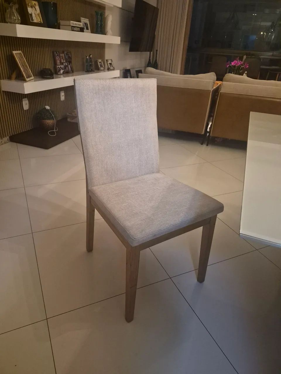 8 Cadeiras de jantar - Foto 3