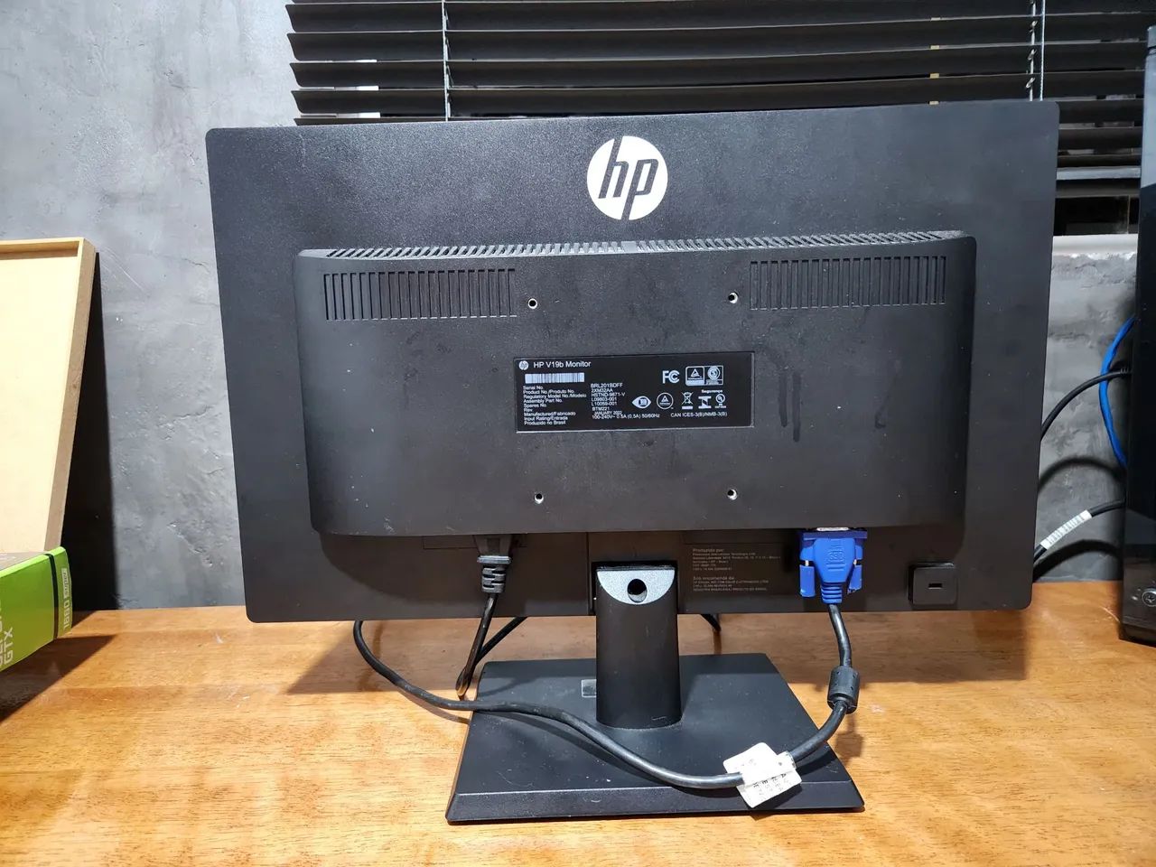 Monitor 18.5   HP 19B403064747145318402