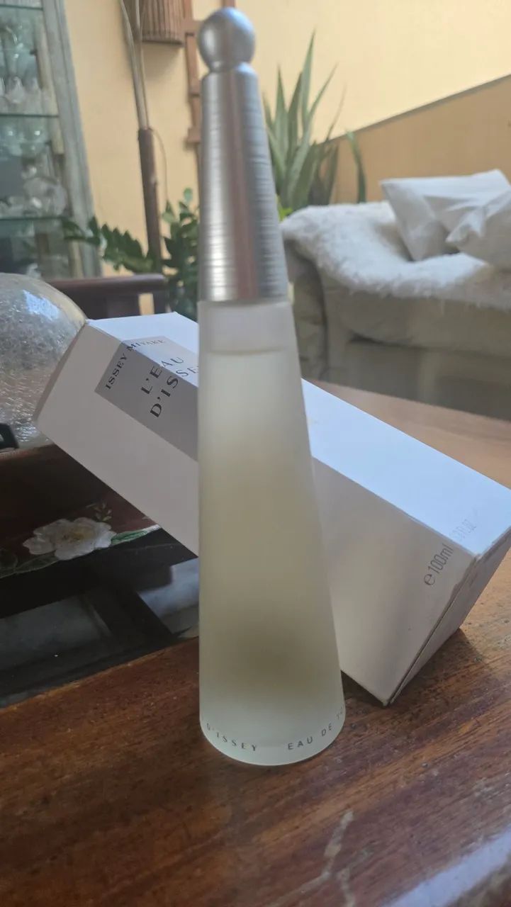 L eau de Issey 100ml  - Foto 3