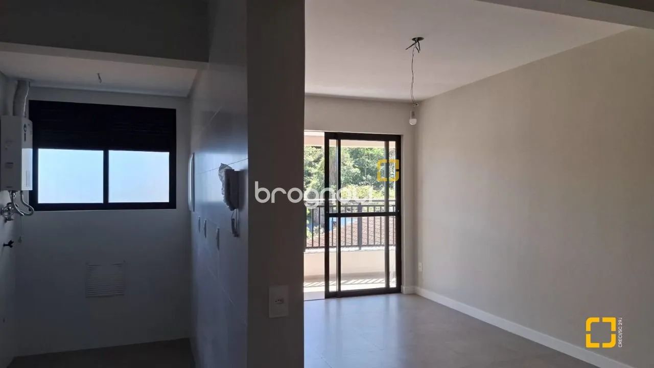 Apartamento 3 Dormitórios com Suíte - Condomínio Clube no Bairro Monte Verde - Foto 4