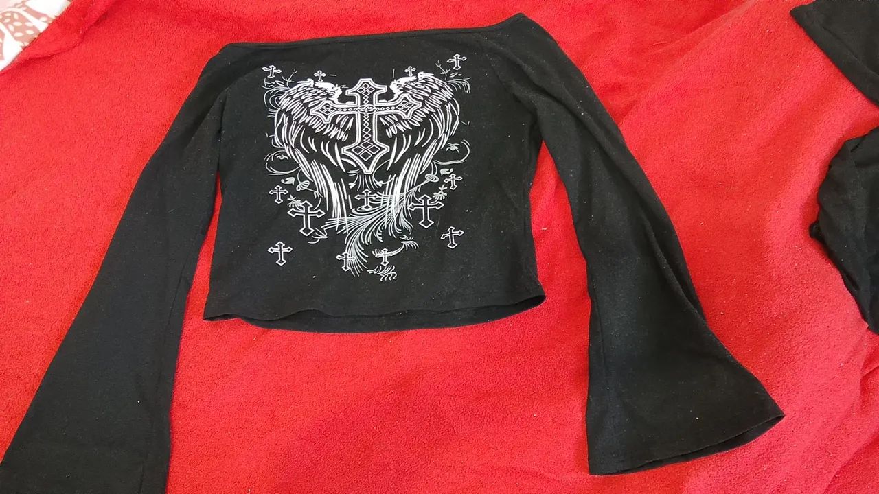 Kit blusas góticas - Foto 5