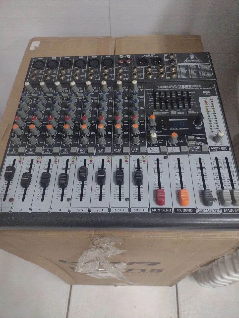 Mesa Behringer Xenyx 1222FX - Foto 2
