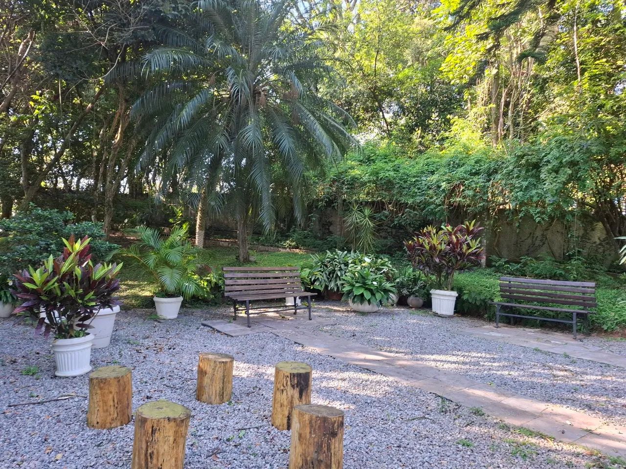 Lindo apto excelente localização amplo é um verdadeiro clube Otimo preço  - Foto 2