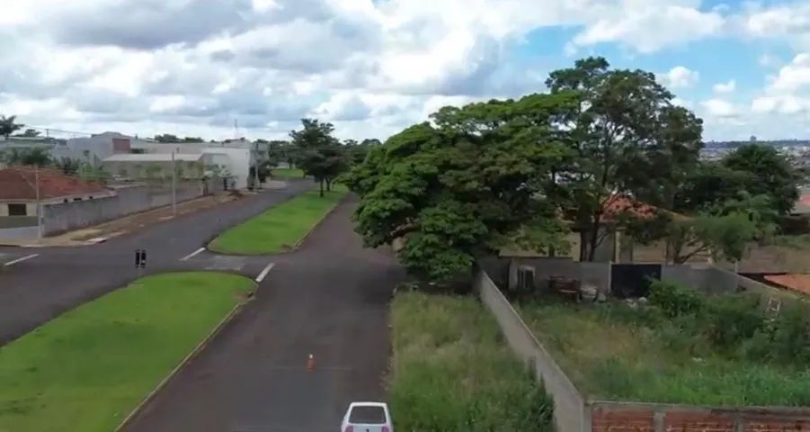 Terreno Comercial Na Av São Judas Tadeu Maringá - Foto 3