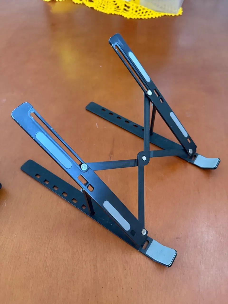 Notebook Samsung Galaxy Book2 + Suporte p/ notebook - Foto 4